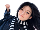 japonaise-mignonne-cute-asiatique-attaque-coup-poing-belle