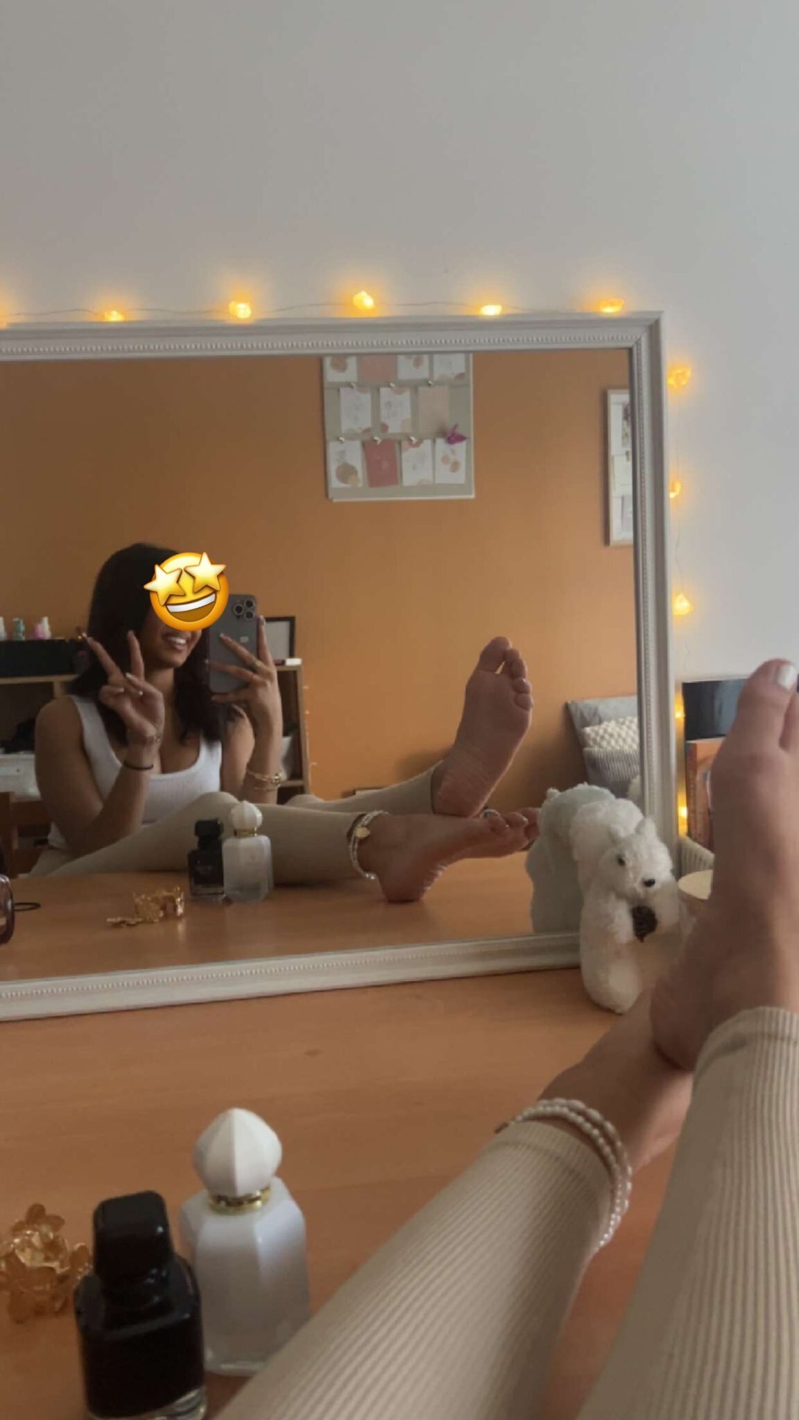 maghrebine feet pied jolies beurette 92i seins