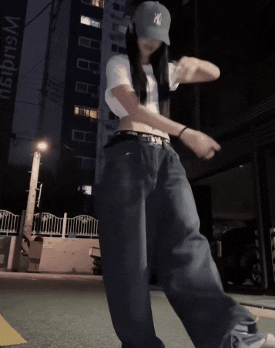 Sticker ivyy dance danse badass style asiatique gif street teen par Tromperie
