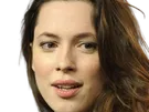 rebecca hall actrice femme anglaise britannique brune trentaine trentenaire yeux marron