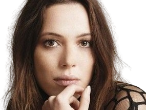 Sticker rebecca hall actrice femme anglaise britannique brune trentaine trentenaire yeux marron par PubliusOvidius