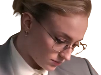 Sticker sophie turner secretaire lunettes blonde cheveux attaches 2026 femme actrice trentaine trentenaire par PubliusOvidius