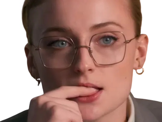 Sticker sophie turner secretaire lunettes blonde cheveux attaches 2026 femme actrice trentaine trentenaire par PubliusOvidius