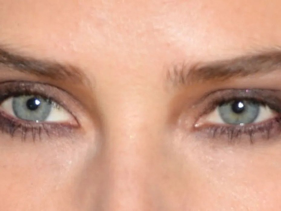 Sticker robin scherbatsky how i met cobie smulders brune yeux bleu thalie fic bloop par Bl0op