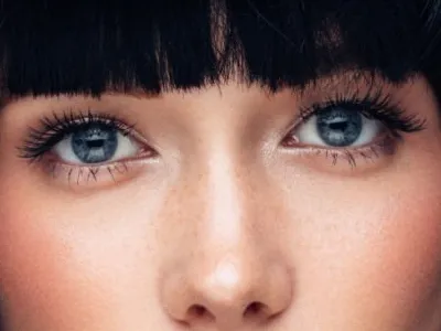 Sticker coffeeandmilk mannequin femme brune yeux bleus frange libre de droit banque image pas nom par Dark-63
