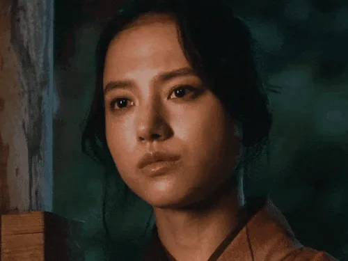 Sticker kaya kiyohara actrice japonaise belle badass samourai asiatique guerriere gif regard observation par Tromperie