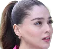 cemre baysel femme actrice vingtaine vingtenaire chatain yeux verts turque