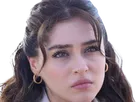 cemre baysel femme actrice vingtaine vingtenaire chatain yeux verts turque