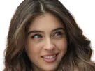 cemre baysel femme actrice vingtaine vingtenaire chatain yeux verts turque