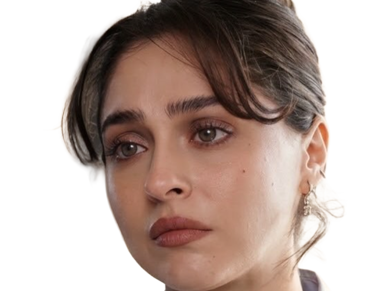 Sticker cemre baysel femme actrice vingtaine vingtenaire chatain yeux verts turque par Dark-63