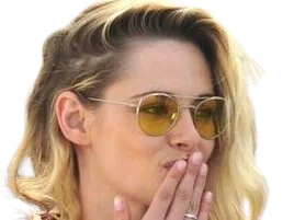 Sticker kristen stewart actrice americaine blonde yeux verts femme cannes lunettes annees 2022 2020s par PubliusOvidius
