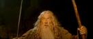 template meme gandalf you shall not pass tu ne passeras pas seigneur des anneaux lotr barrage stop interdit balrog bloque ian mckellen epee gandalf gris