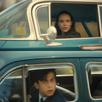 template meme umbrella academy numero cinq five vaisseau voiture serie netflix regard surpris inquiet ellen page frere soeur danger