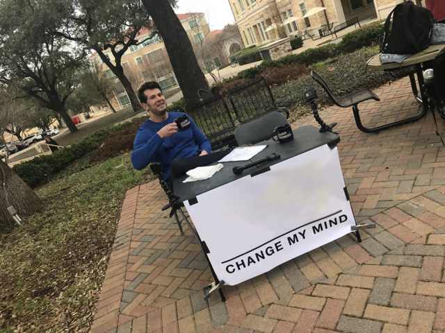 Sticker template meme prove me wrong prouve moi le contraire change my mind table debat opinion defi pas d accord campus discussion reaction drole humour par risibot