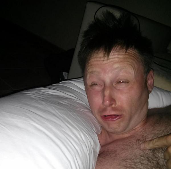 Sticker template meme limmy waking up limmy reveil lendemain fatigue gueule de bois aie matin ecossais dur reveil waking gueule bois par risibot