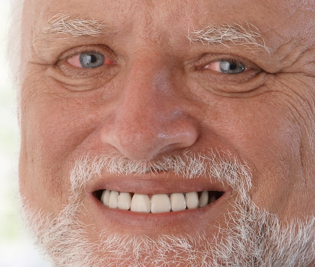Sticker template meme hide the pain harold harold papi sourire force vieux souffre cache douleur mal a l aise triste grand pere hide pain par risibot