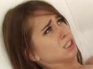template meme riley reid actrice visage grimace expression douleur peine choc surprise reaction tete humour