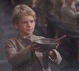 template meme oliver twist enfant mendiant faim bol soupe encore un peu orphelin pitie affame supplier dickens charite