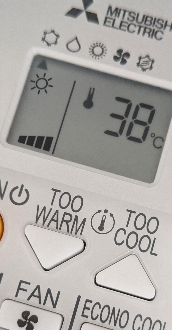 Sticker jean evier froid chauffage chaleur climatisation hiver rien a foutre par AnneHusse