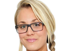 kaley cuoco actrice productrice executive mannequin americaine femme blonde yeux verts lunettes 2010s