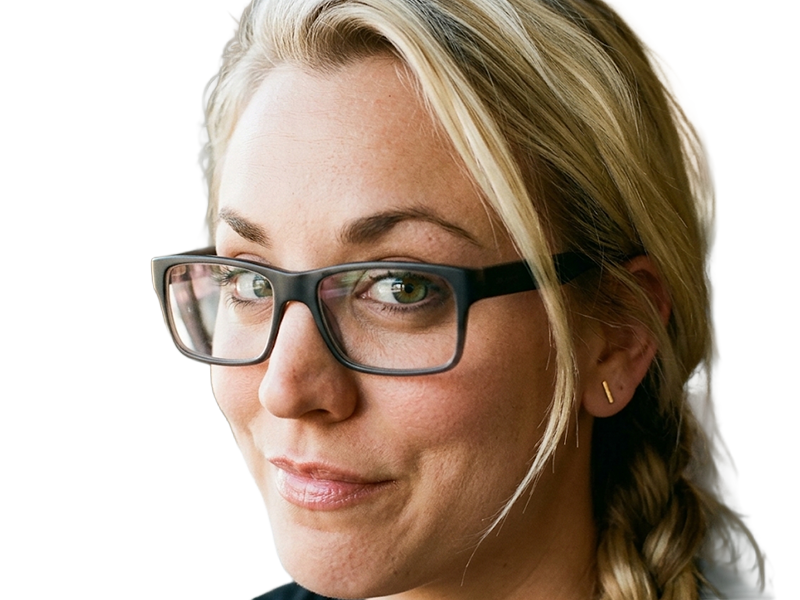 Sticker kaley cuoco actrice productrice executive mannequin americaine femme blonde yeux verts lunettes 2010s par Dark-63