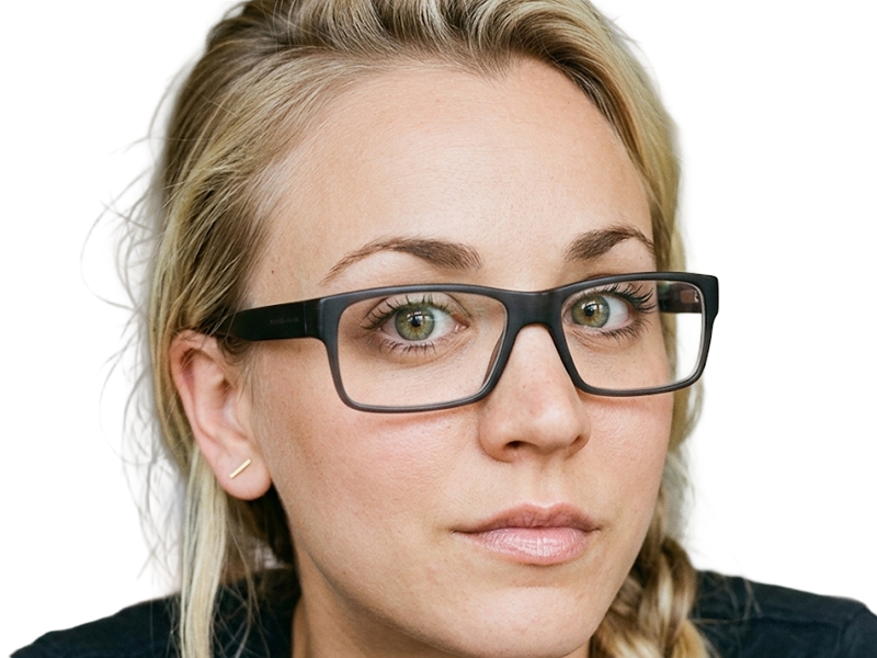 Sticker kaley cuoco actrice productrice executive mannequin americaine femme blonde yeux verts lunettes 2010s par Dark-63