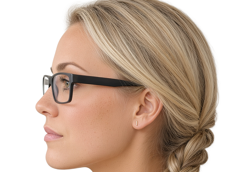 Sticker kaley cuoco actrice productrice executive mannequin americaine femme blonde yeux verts lunettes 2010s par Dark-63