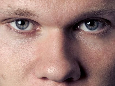 Sticker erling haaland haland braut cyborg homme sportif footballeur norvegien anglais blond yeux bleus vingtaine vingtenaire par Dark-63
