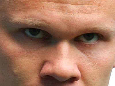 Sticker erling haaland haland braut cyborg homme sportif footballeur norvegien anglais blond yeux bleus vingtaine vingtenaire par Dark-63