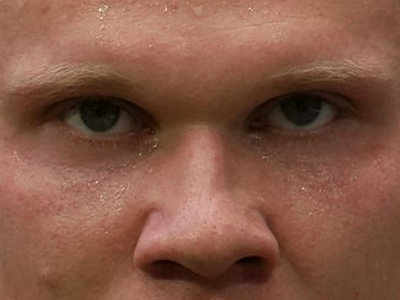 Sticker erling haaland haland braut cyborg homme sportif footballeur norvegien anglais blond yeux bleus vingtaine vingtenaire par Dark-63