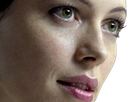 rebecca hall actrice femme anglaise britannique brune trentaine trentenaire yeux marron