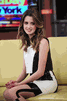 laura marano actriz famosa kino tvshow austin ally zoe walt izzy fortune reed cami echo
