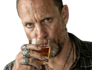 woody tracy harrelson acteur homme americain chauve cinquantaine cinquantenaire verre boire alcool barman