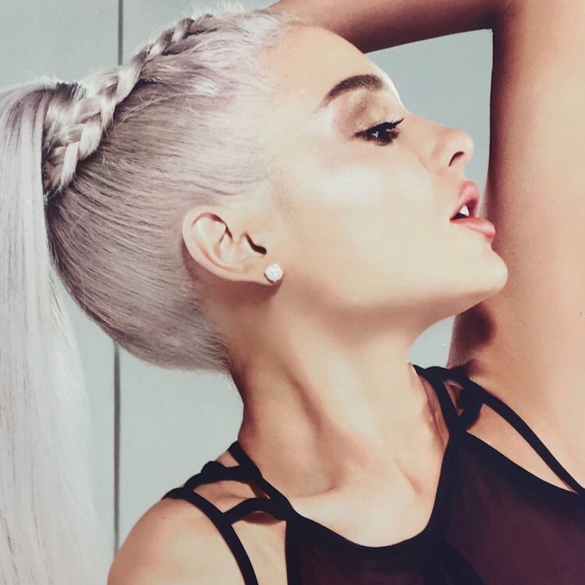 chanteuse grande ariana