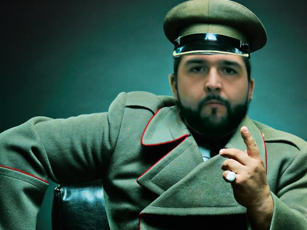 other dictateur seb chef