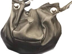 spreading sac woman femen