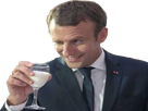 champagne-macron-politic-verre-fete